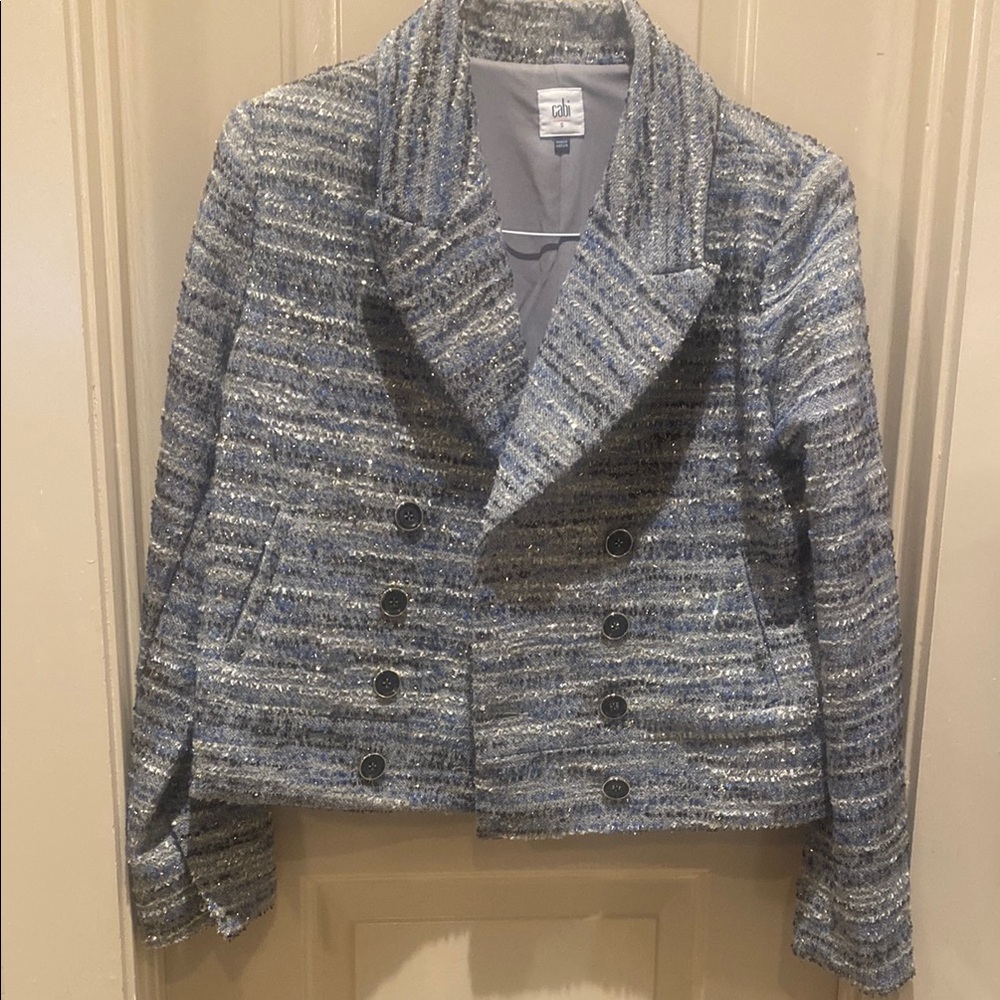 Cabi jacket size small, gorgeous and sparkly.  Blues, black and cream.